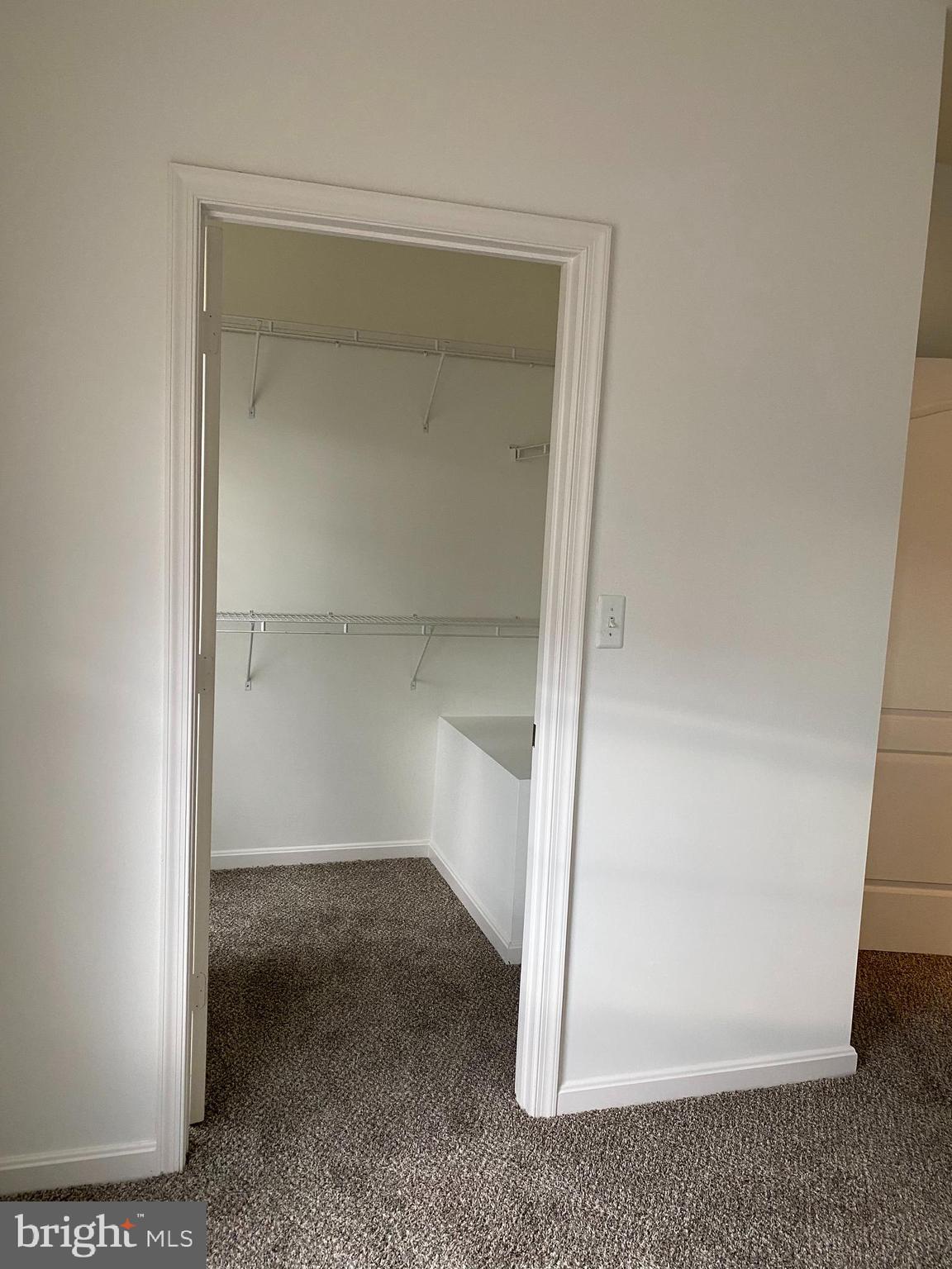 HIGH VIEW AT HUNT VALLEY - Residential