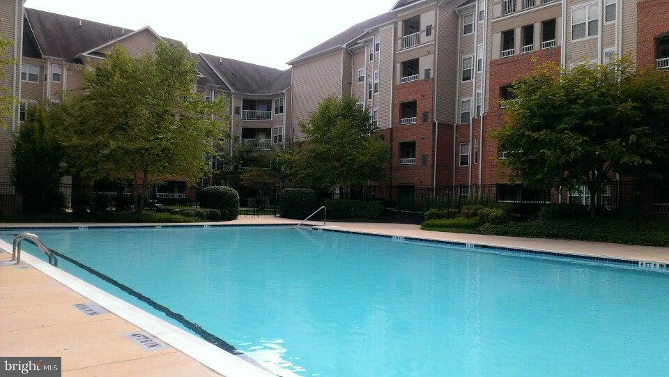 HIGH VIEW AT HUNT VALLEY - Residential