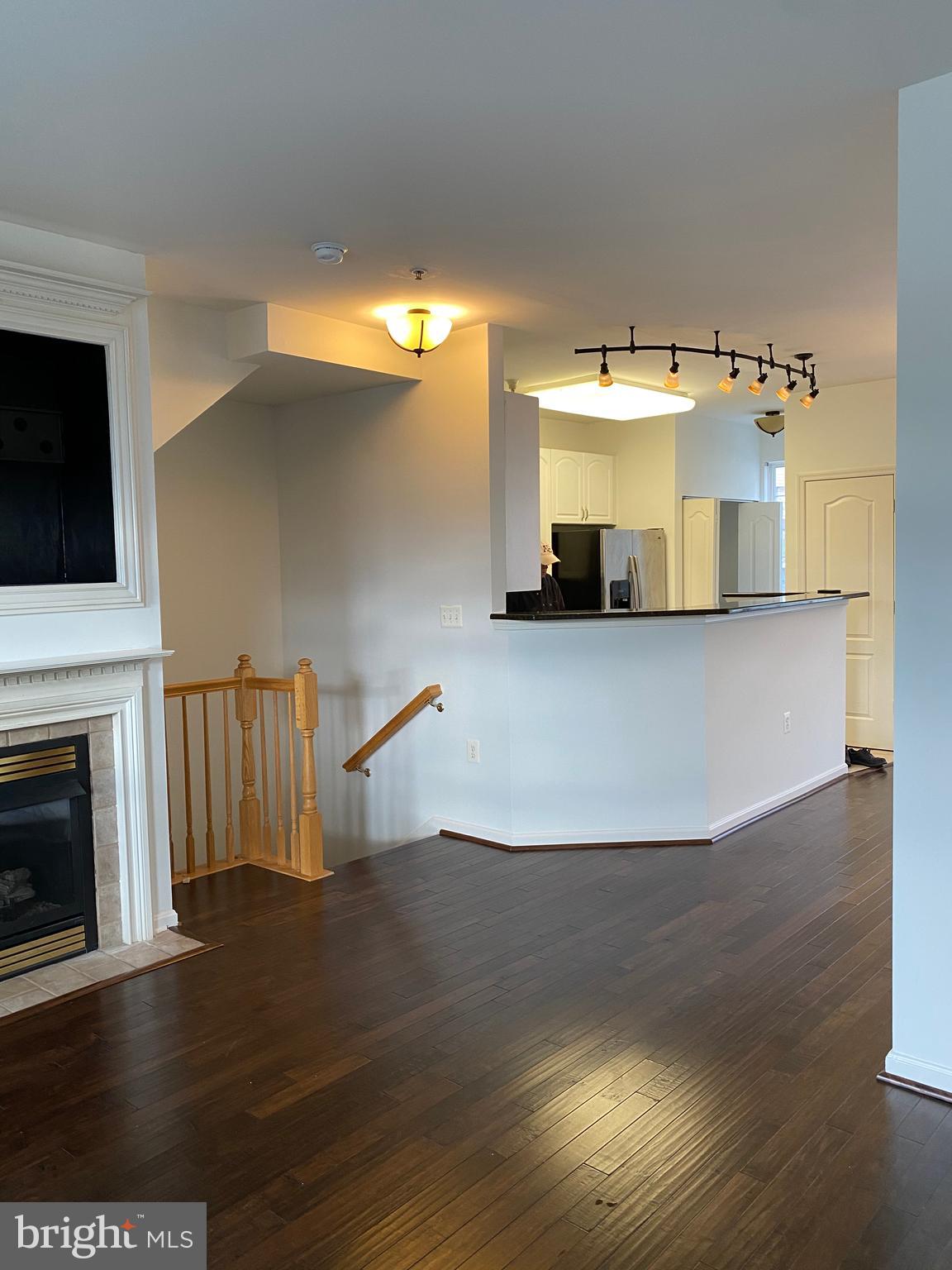 HIGH VIEW AT HUNT VALLEY - Residential