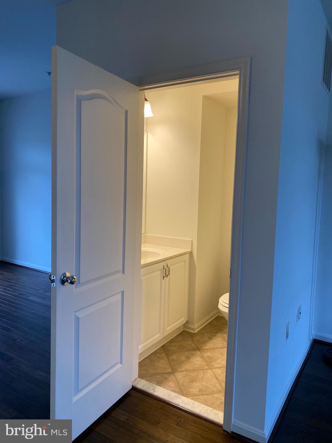 HIGH VIEW AT HUNT VALLEY - Residential