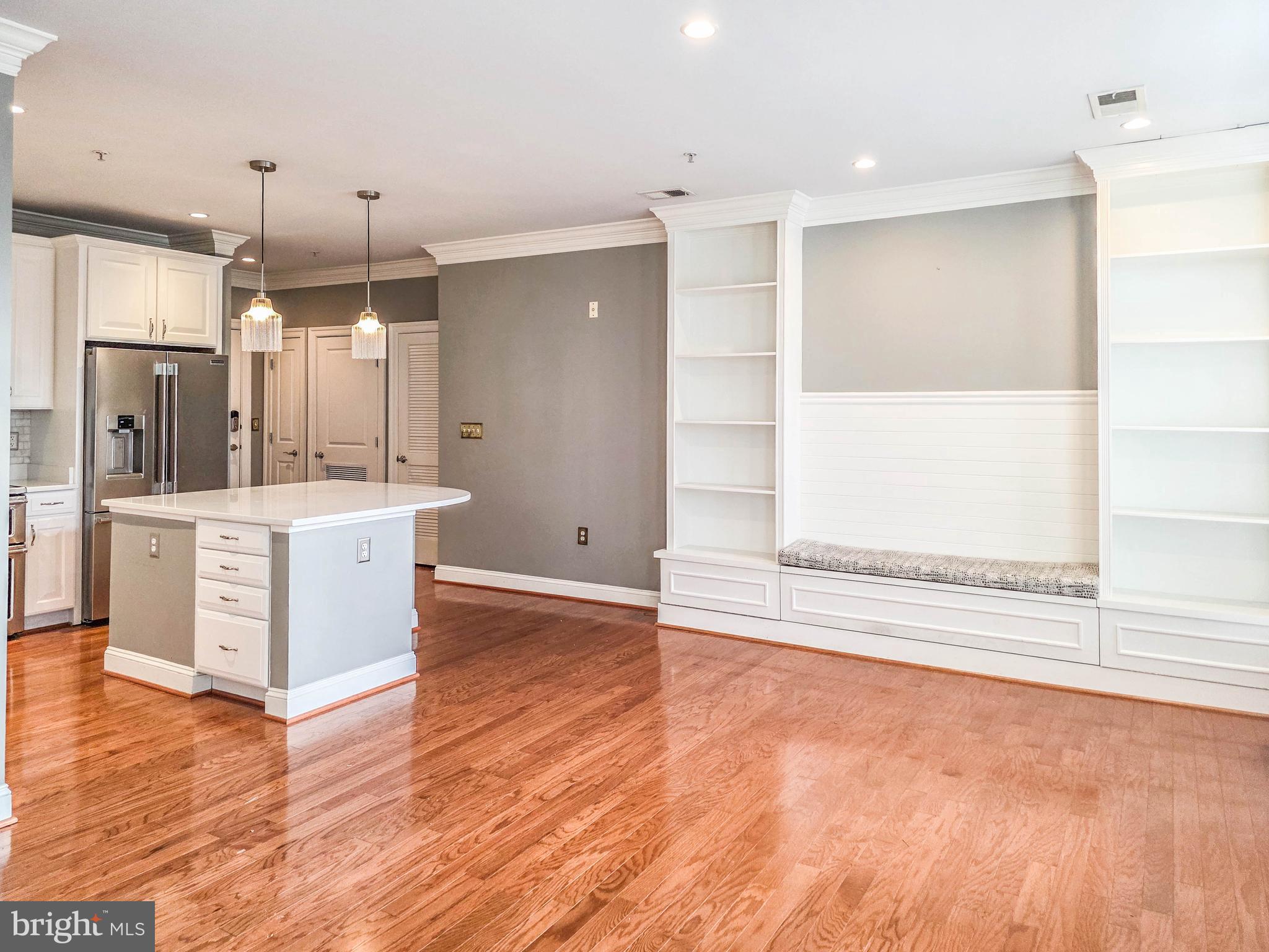 ABINGDON ROW - Residential Lease