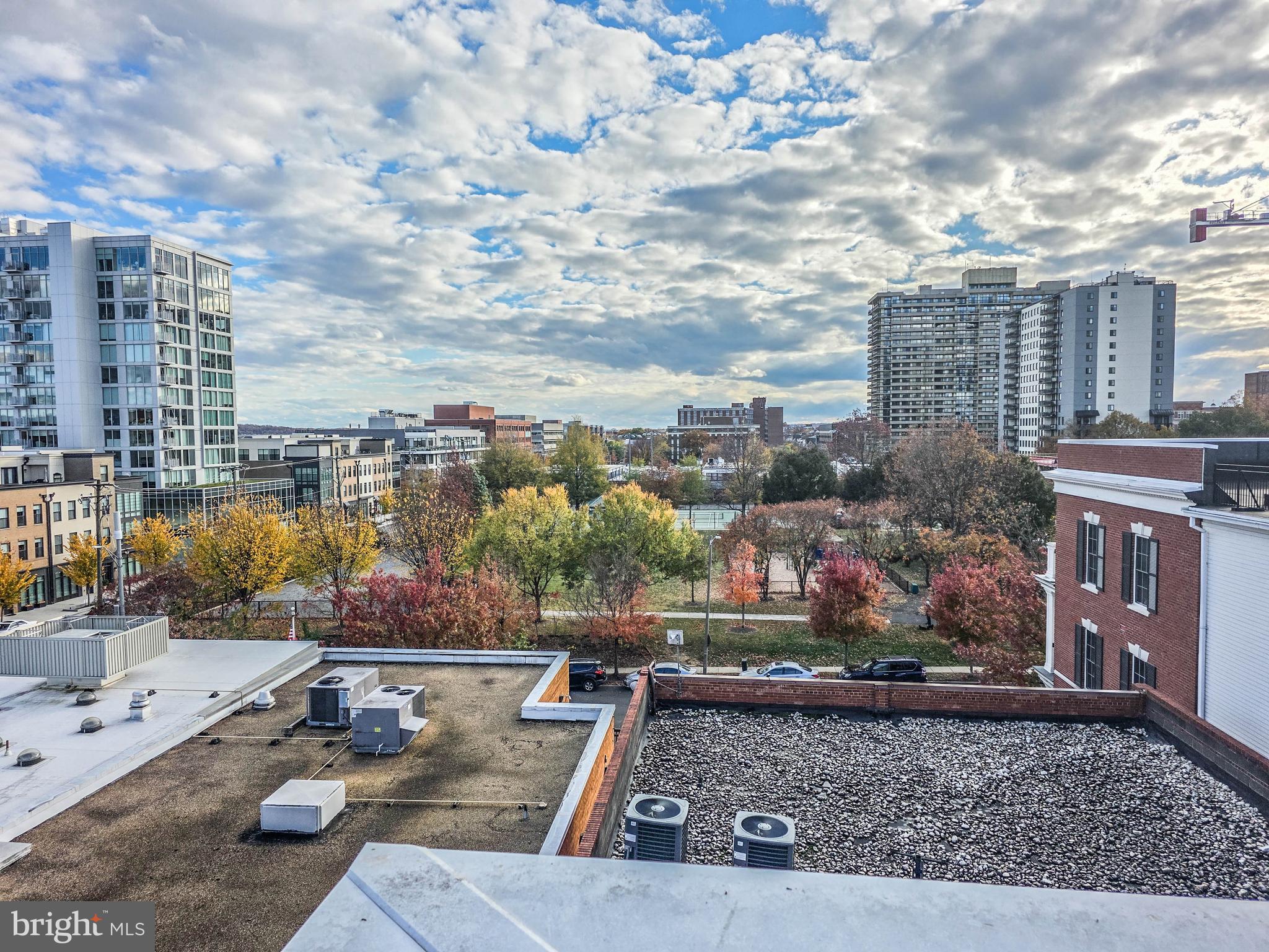 ABINGDON ROW - Residential Lease