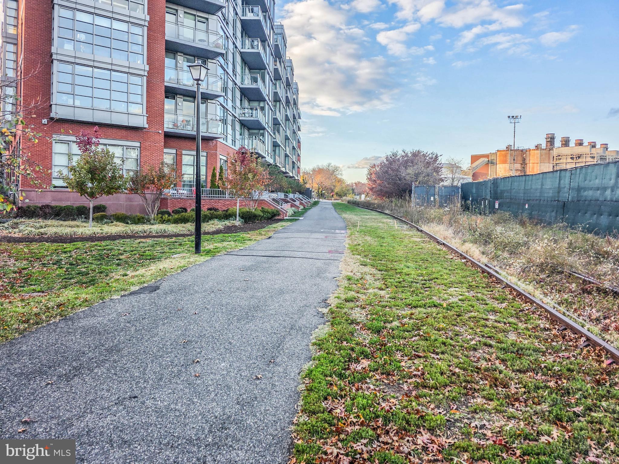 ABINGDON ROW - Residential Lease