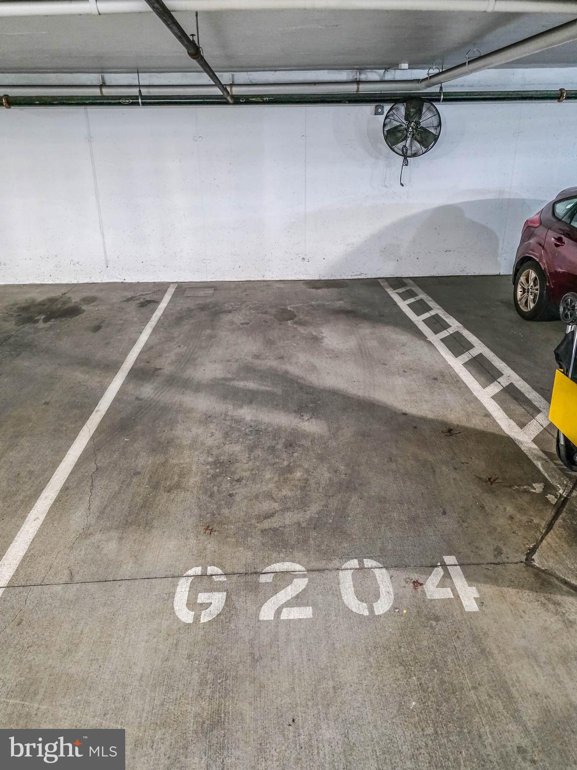 ABINGDON ROW - Residential Lease