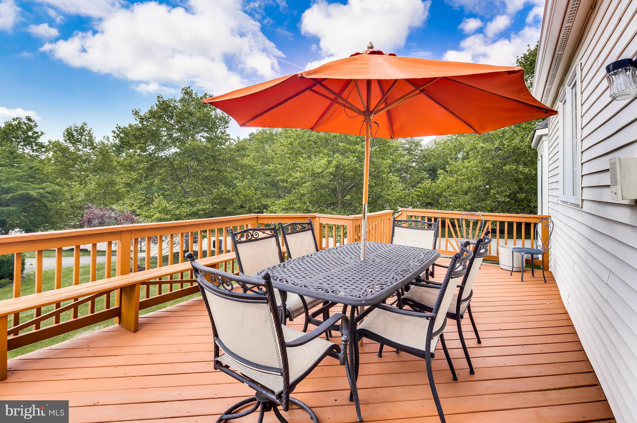 GOVERNORS RUN - Residential