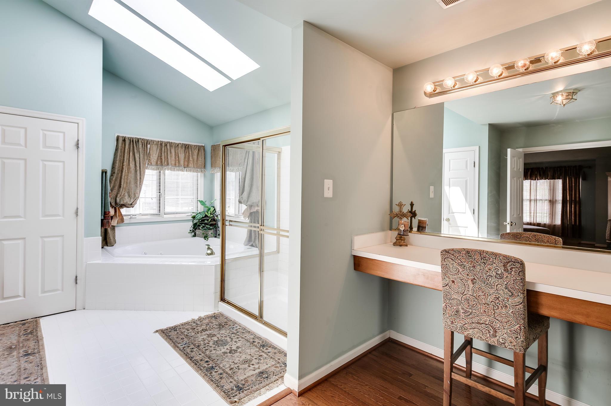 GOVERNORS RUN - Residential