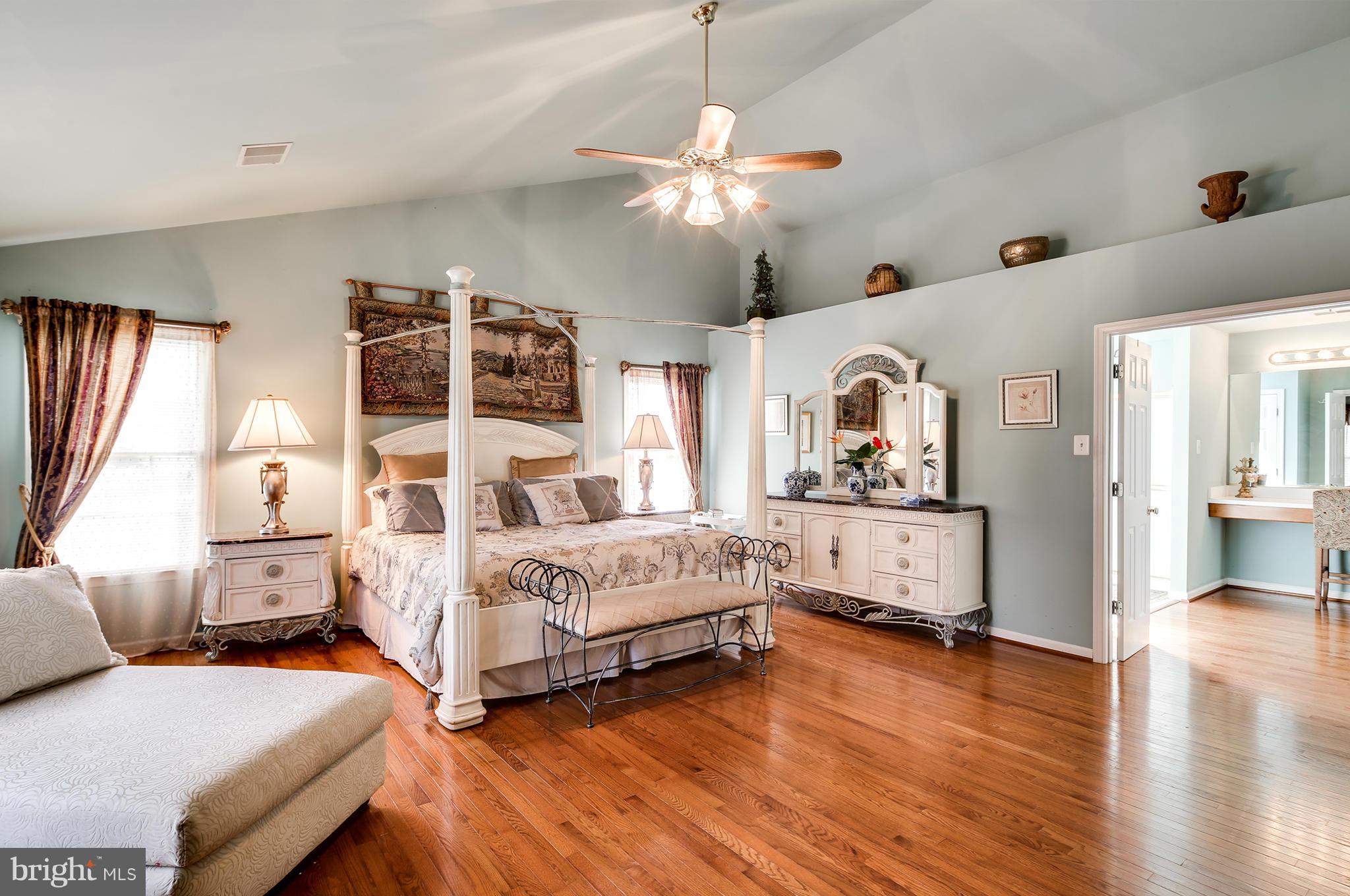 GOVERNORS RUN - Residential