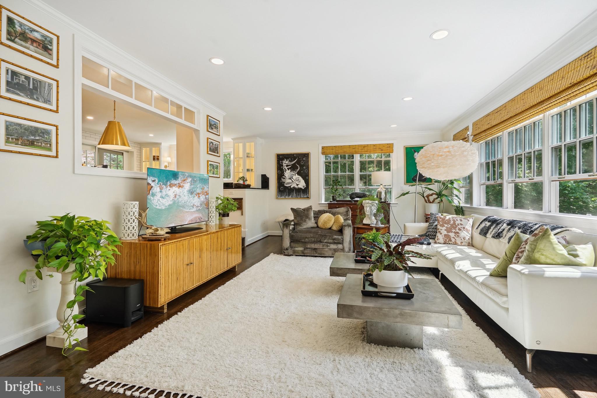 BELLEVUE FOREST - Residential Lease