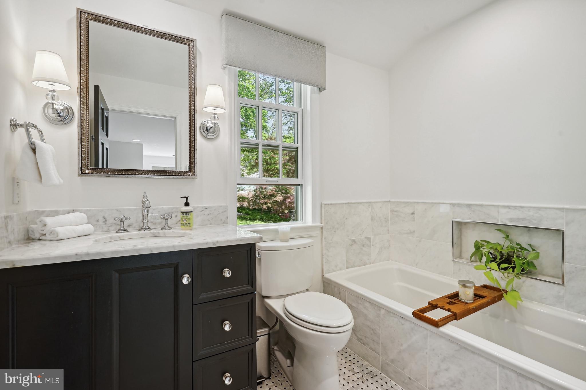 BELLEVUE FOREST - Residential Lease