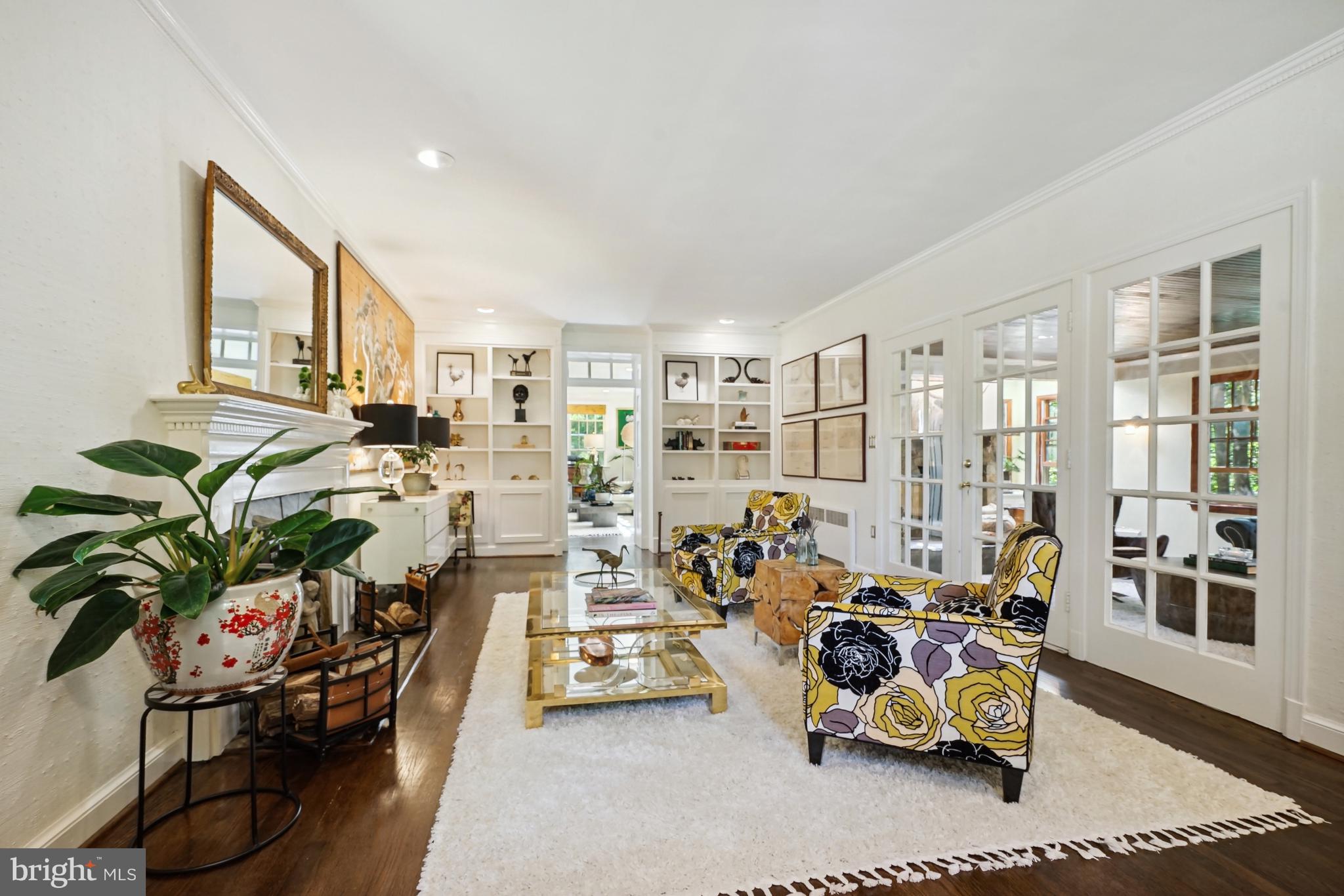 BELLEVUE FOREST - Residential Lease