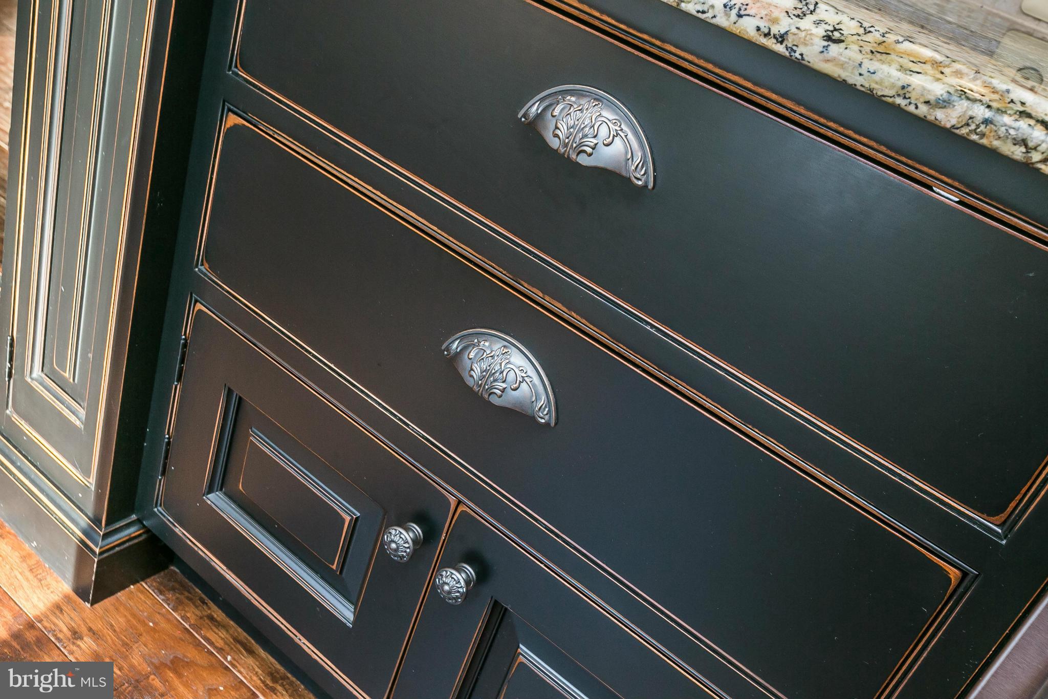 FALLS CREST - Residential