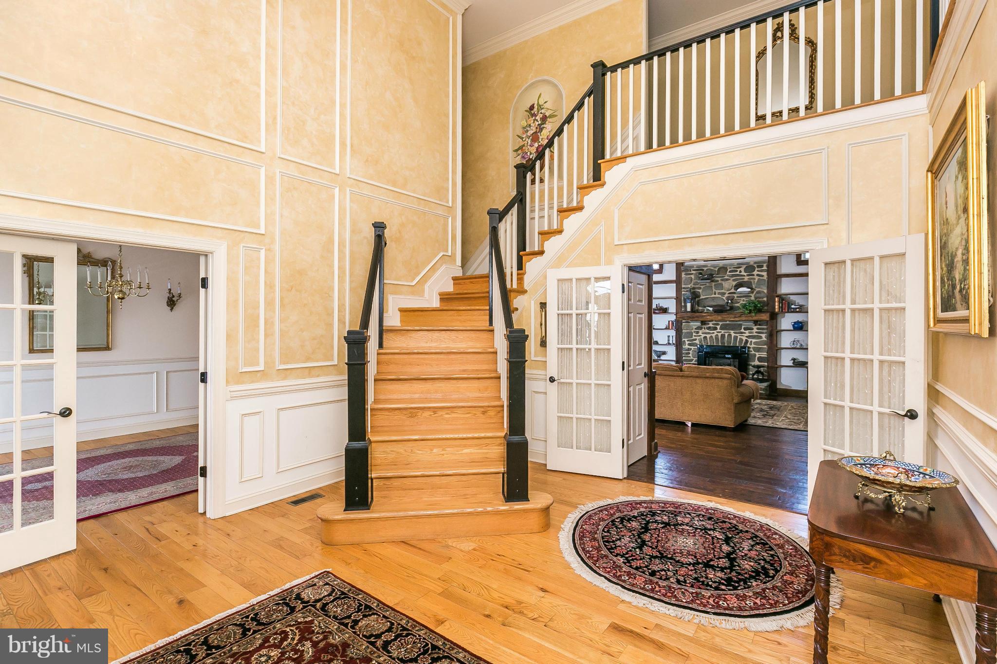 FALLS CREST - Residential