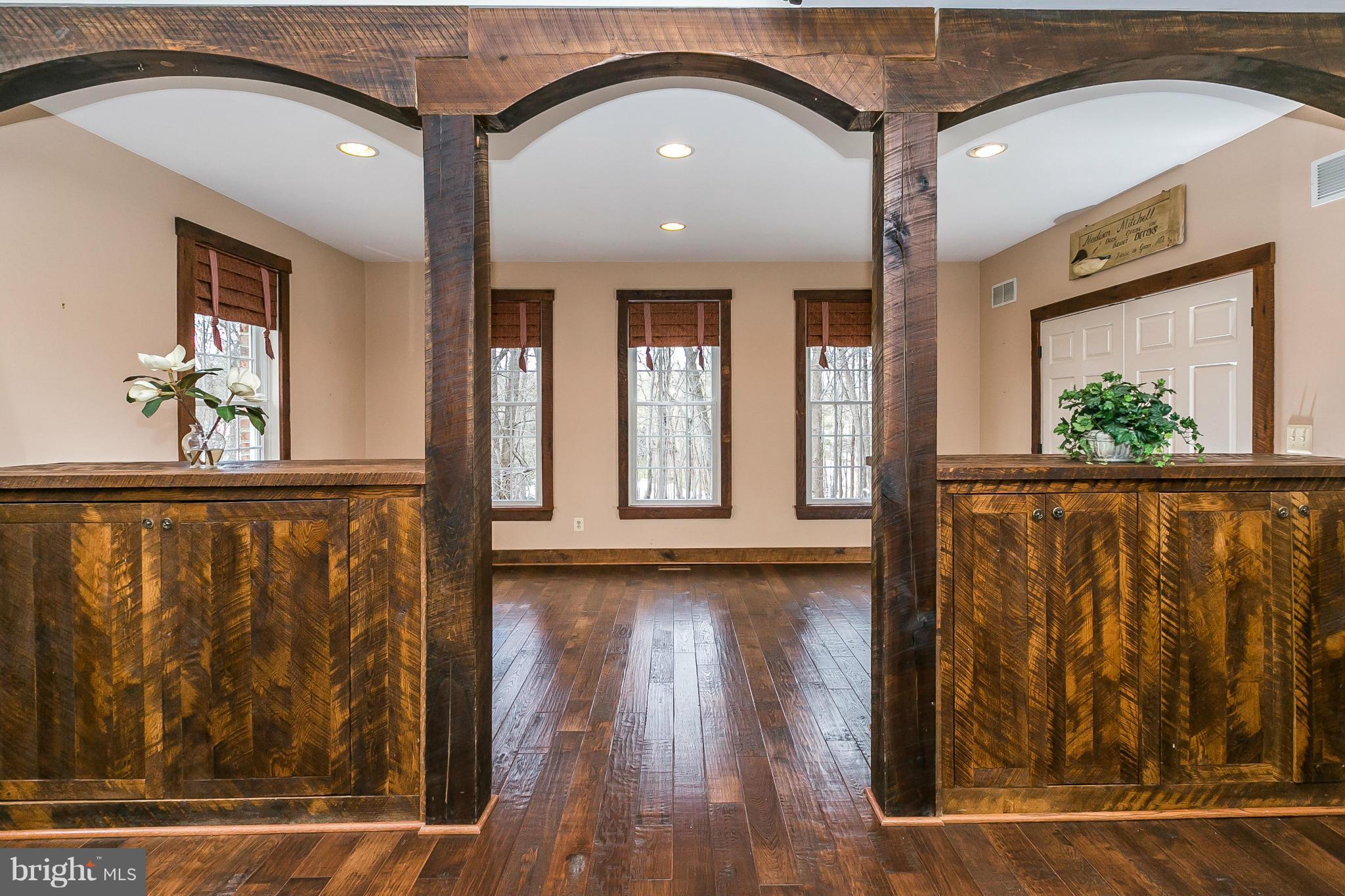 FALLS CREST - Residential