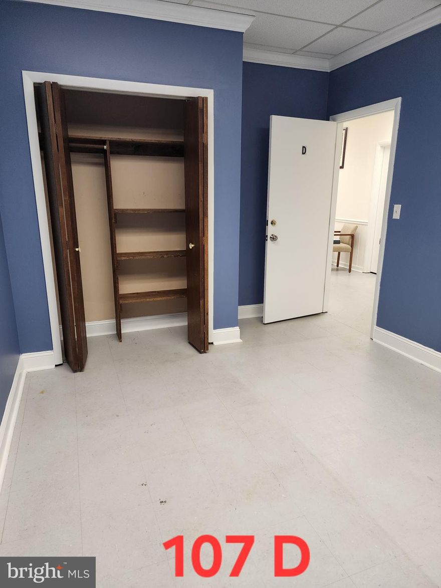 This is a unique opportunity to operate your own business in the heart of downtown Salisbury. Plenty of traffic along this heavily traveled daily route. Close to restaurants, the post office, the City Park, and Salisbury University as well as Tidal Health. The private parking lot to the building is on a first come first served basis. Electric and water are included in the rent.