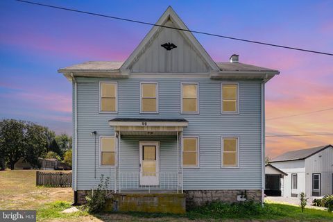 46 LAUDERMILCH ROAD HALIFAX PA 17032