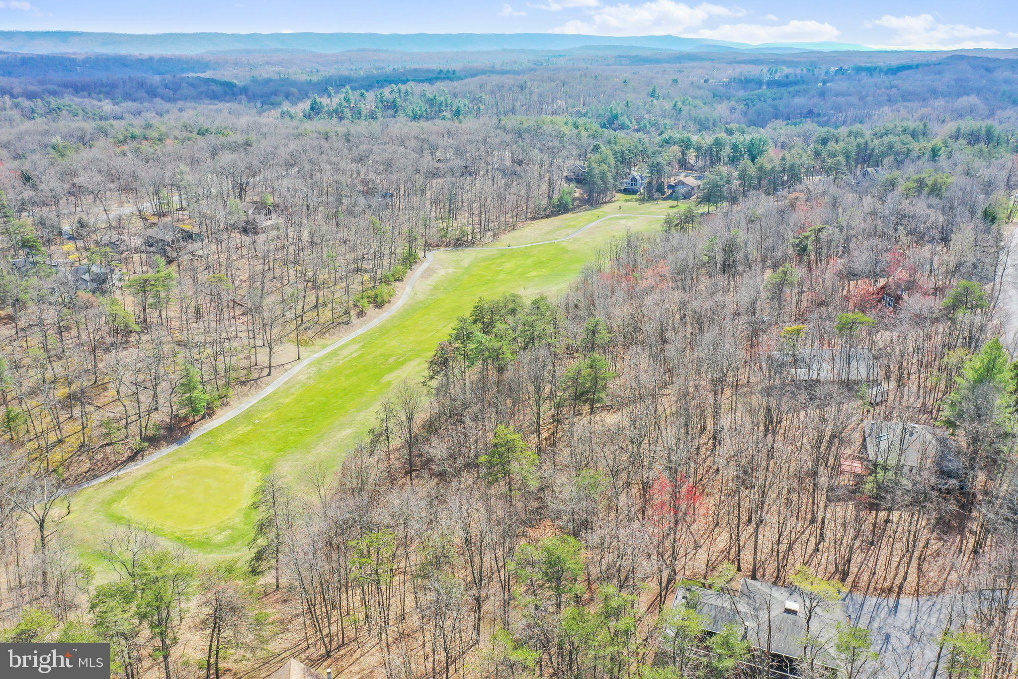 THE WOODS RESORT - Residential