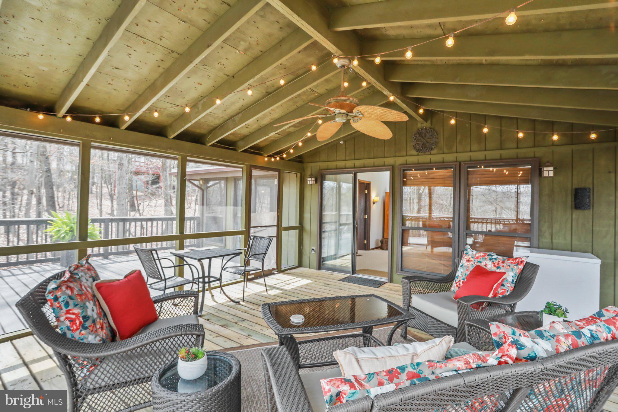 THE WOODS RESORT - Residential