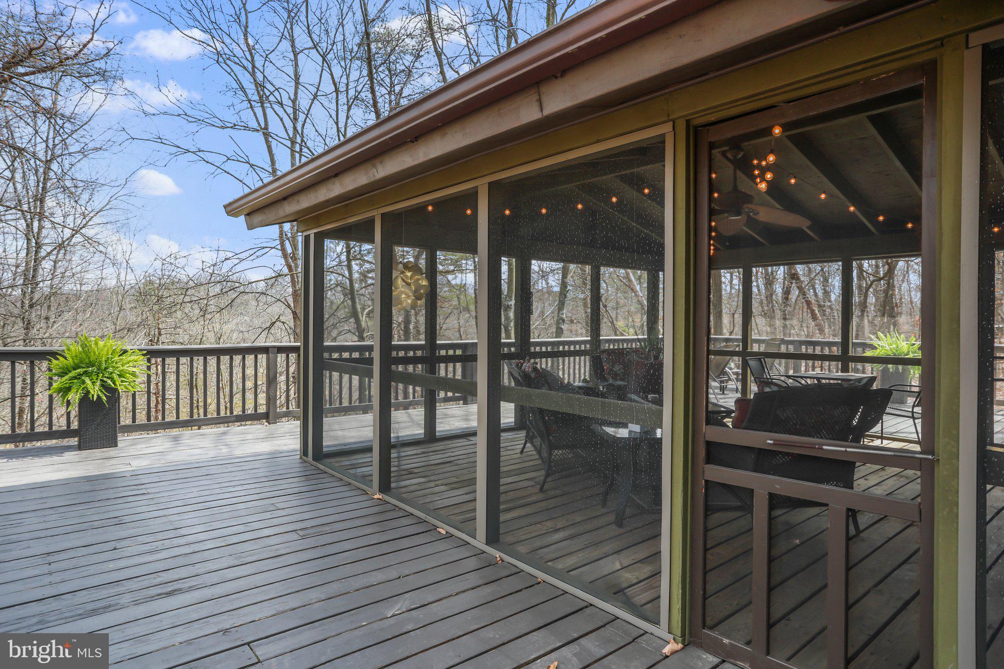 THE WOODS RESORT - Residential