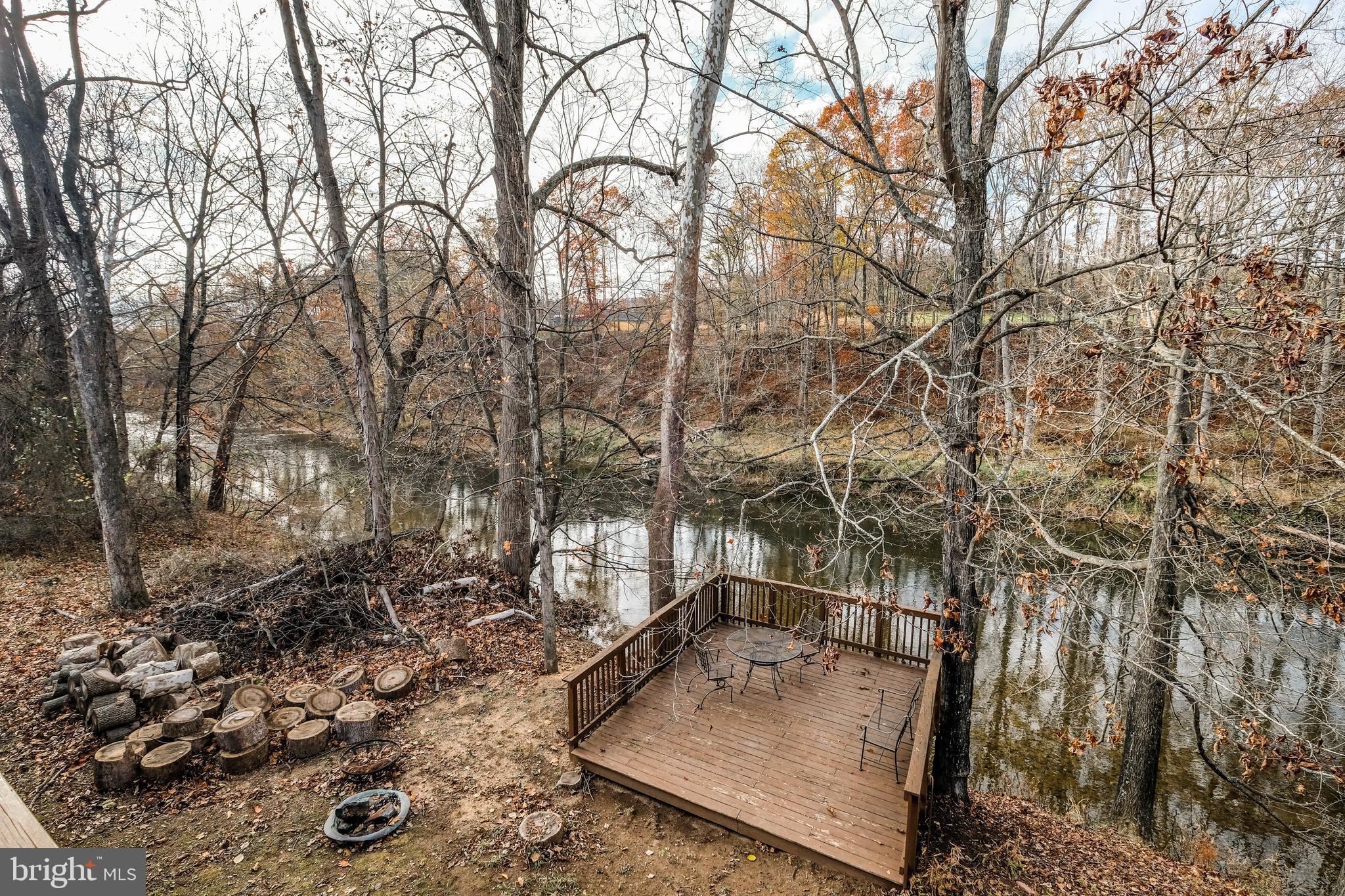 HAMPSHIRE COUNTY - Residential