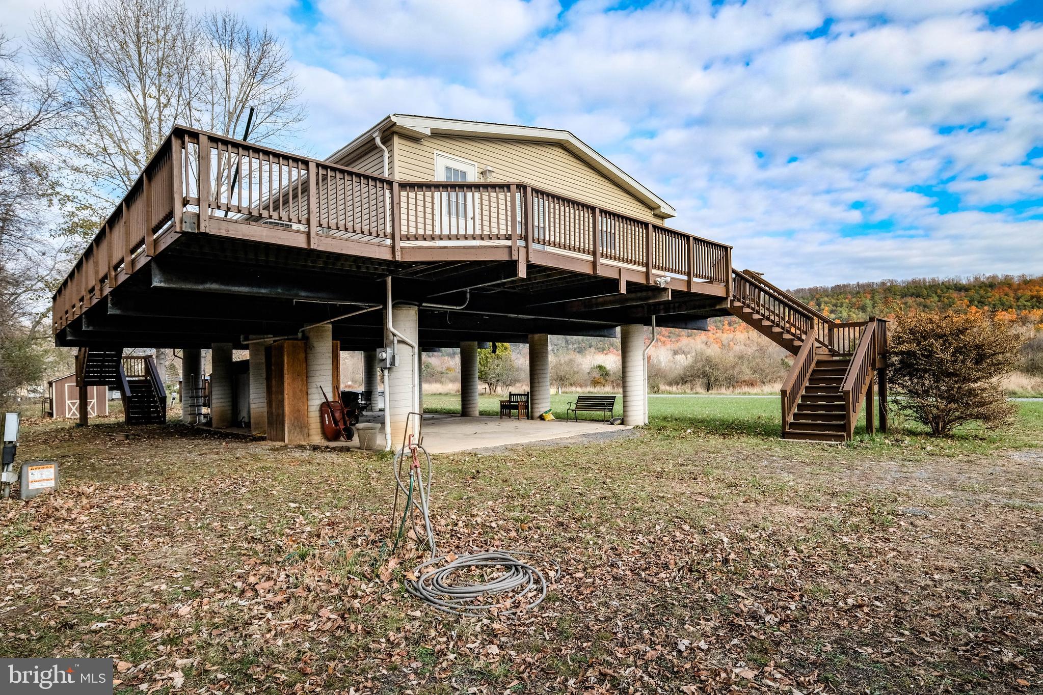 HAMPSHIRE COUNTY - Residential