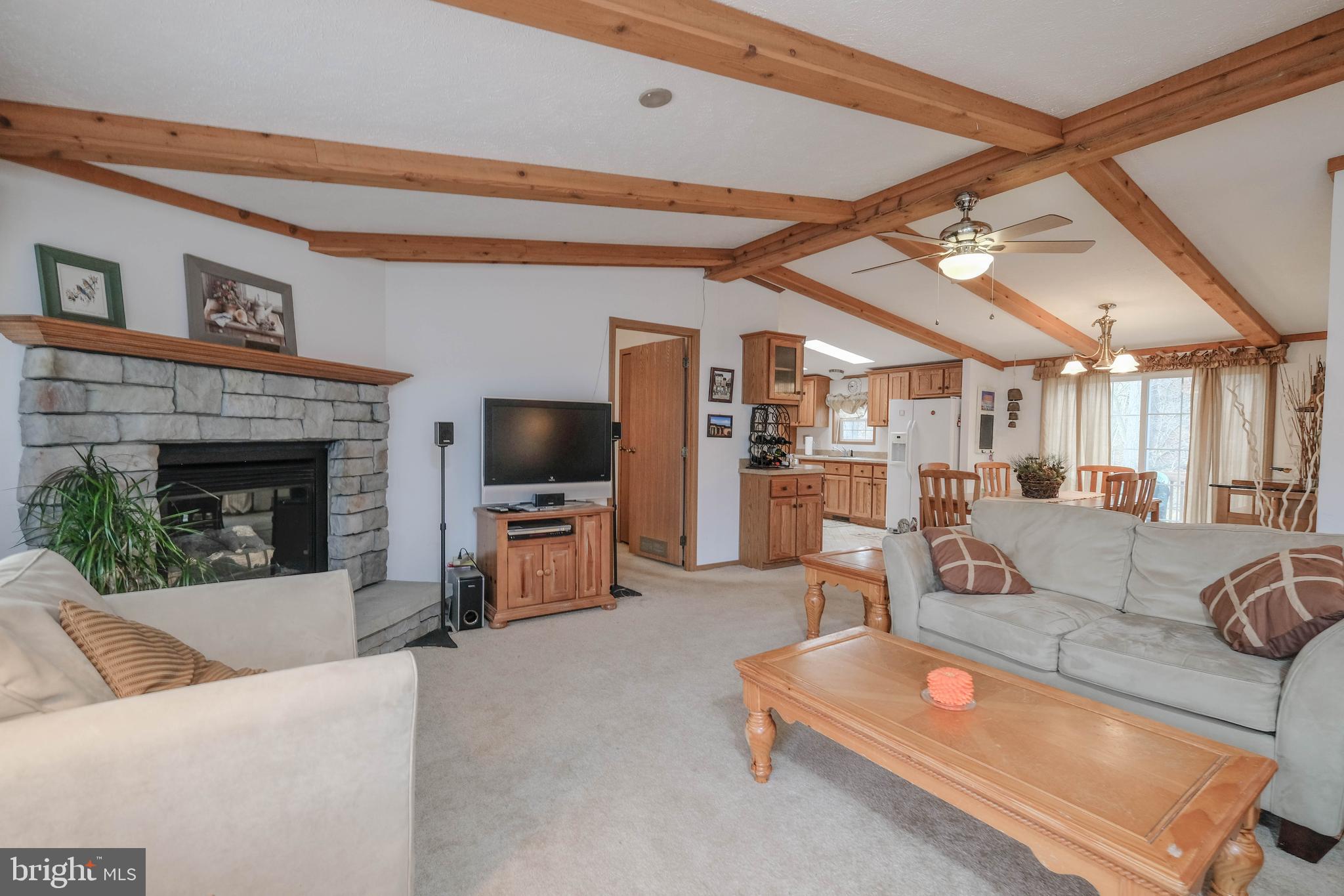 HAMPSHIRE COUNTY - Residential