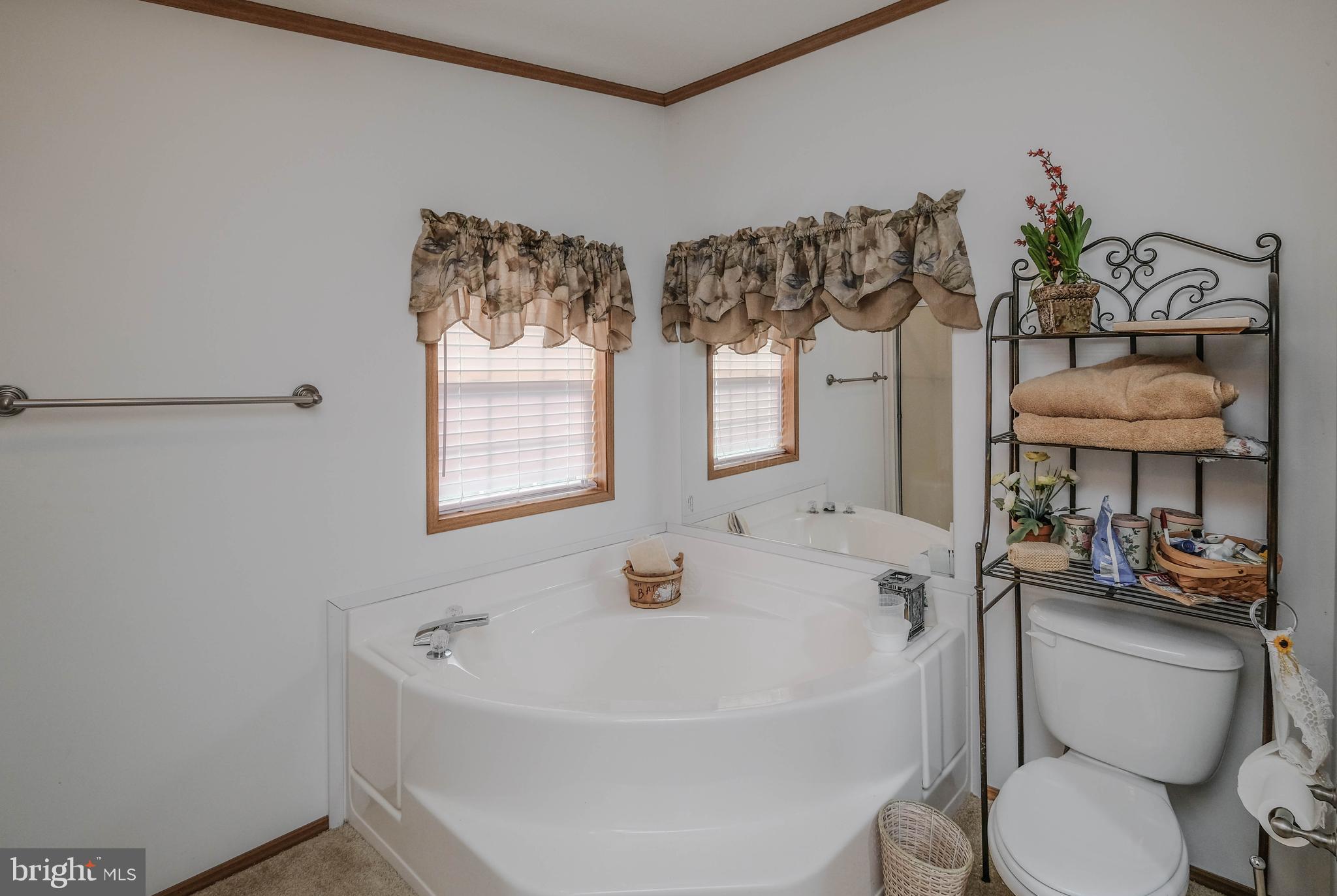 HAMPSHIRE COUNTY - Residential