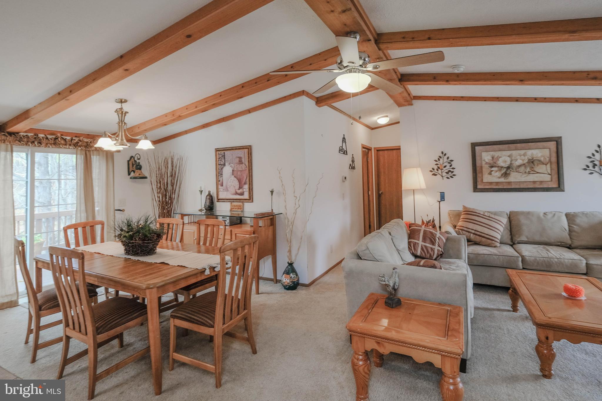 HAMPSHIRE COUNTY - Residential