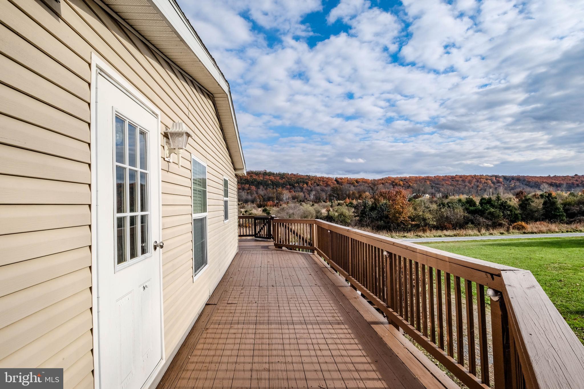 HAMPSHIRE COUNTY - Residential