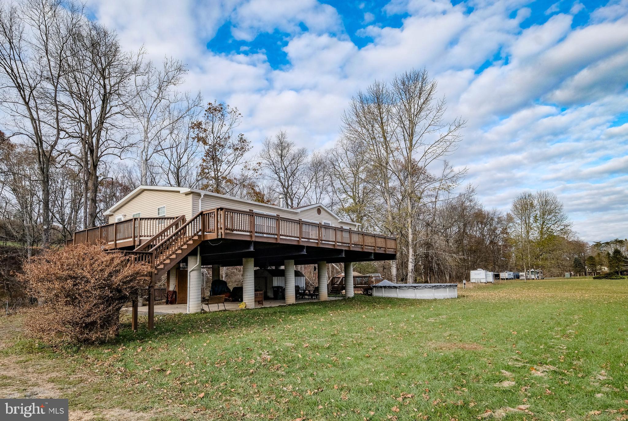 HAMPSHIRE COUNTY - Residential