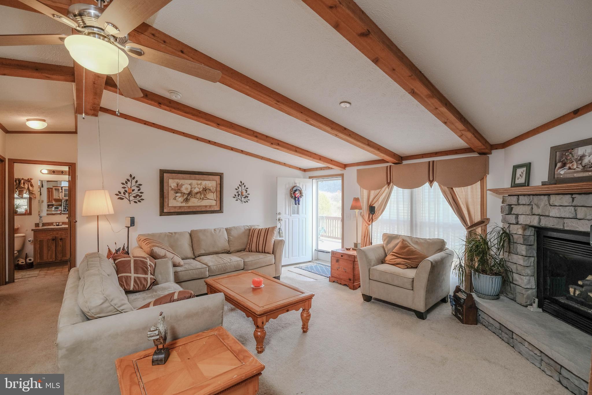 HAMPSHIRE COUNTY - Residential