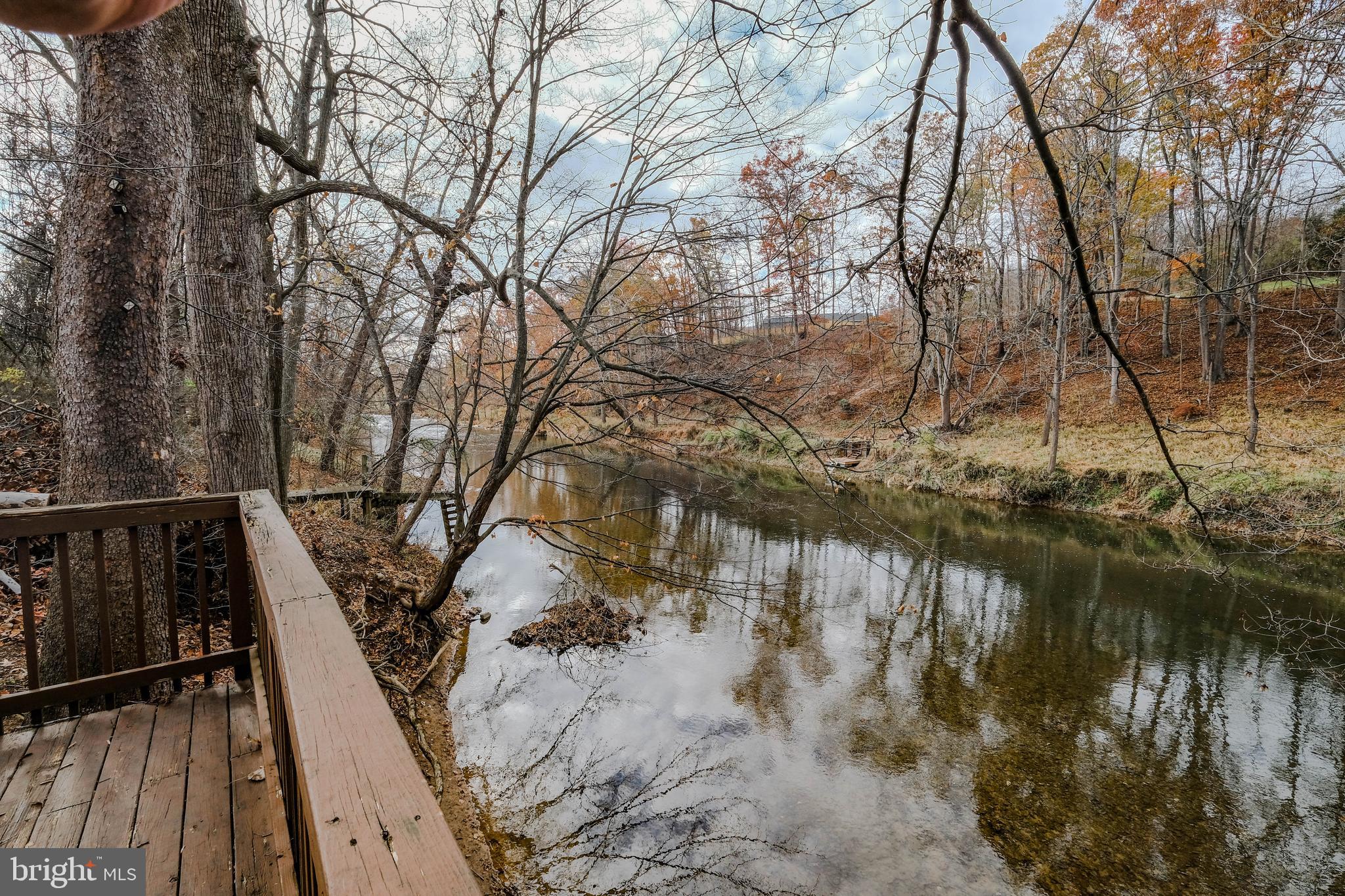 HAMPSHIRE COUNTY - Residential