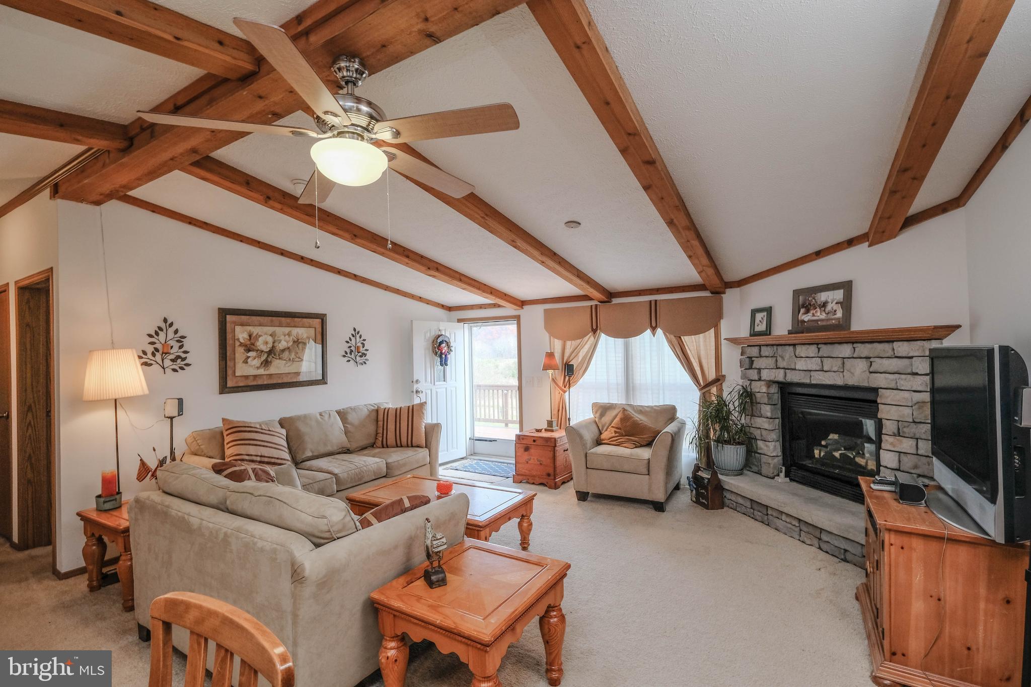 HAMPSHIRE COUNTY - Residential