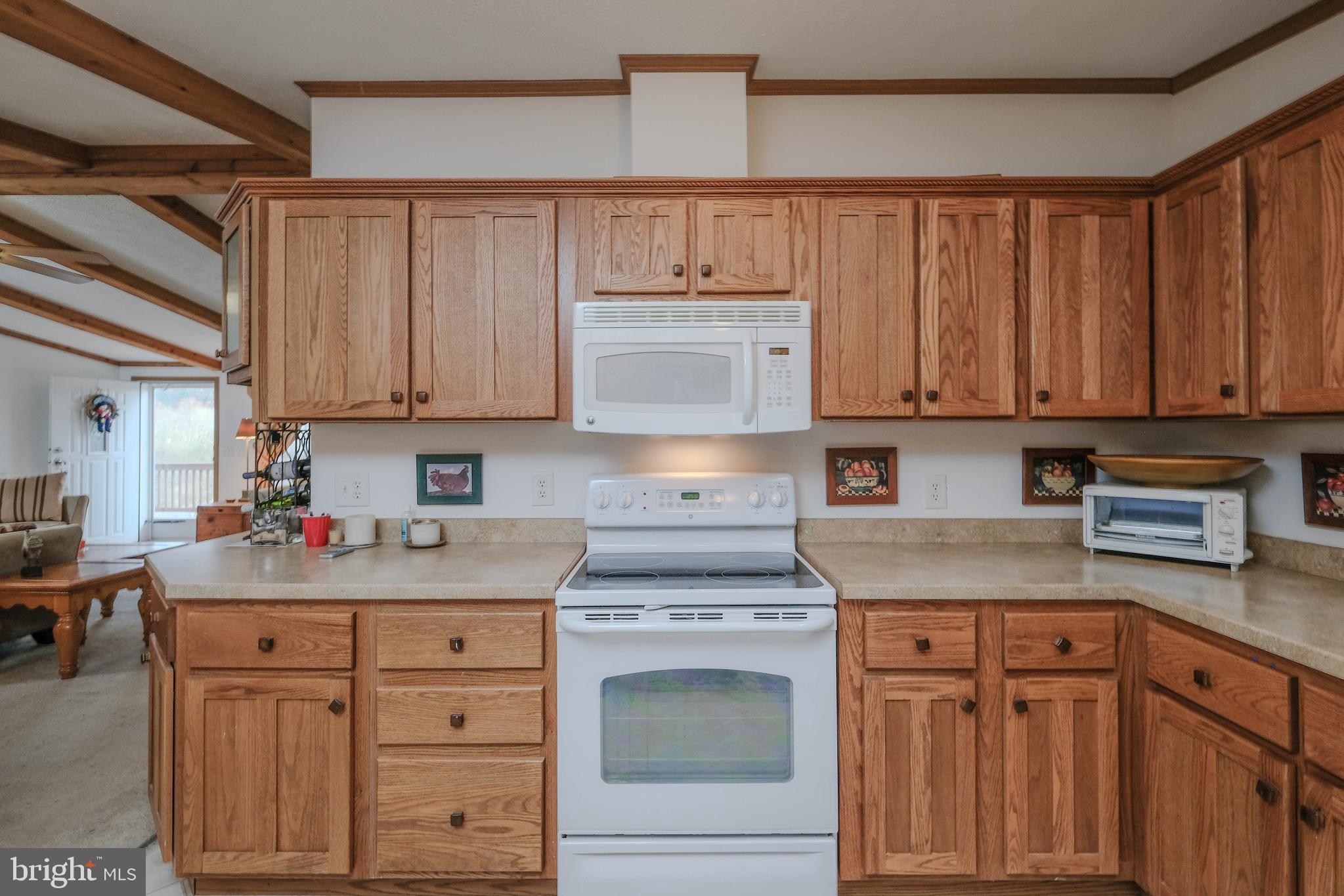 HAMPSHIRE COUNTY - Residential