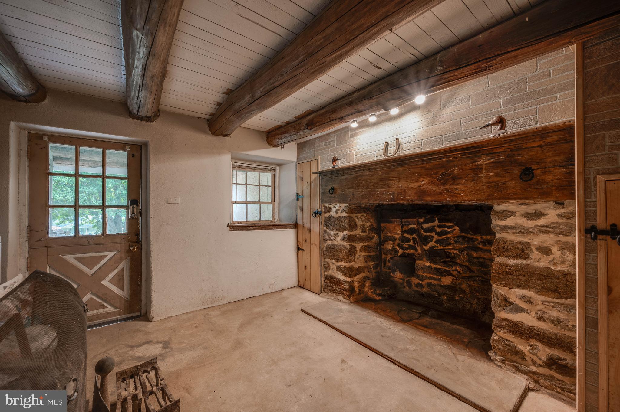 CAMBRIA - Residential