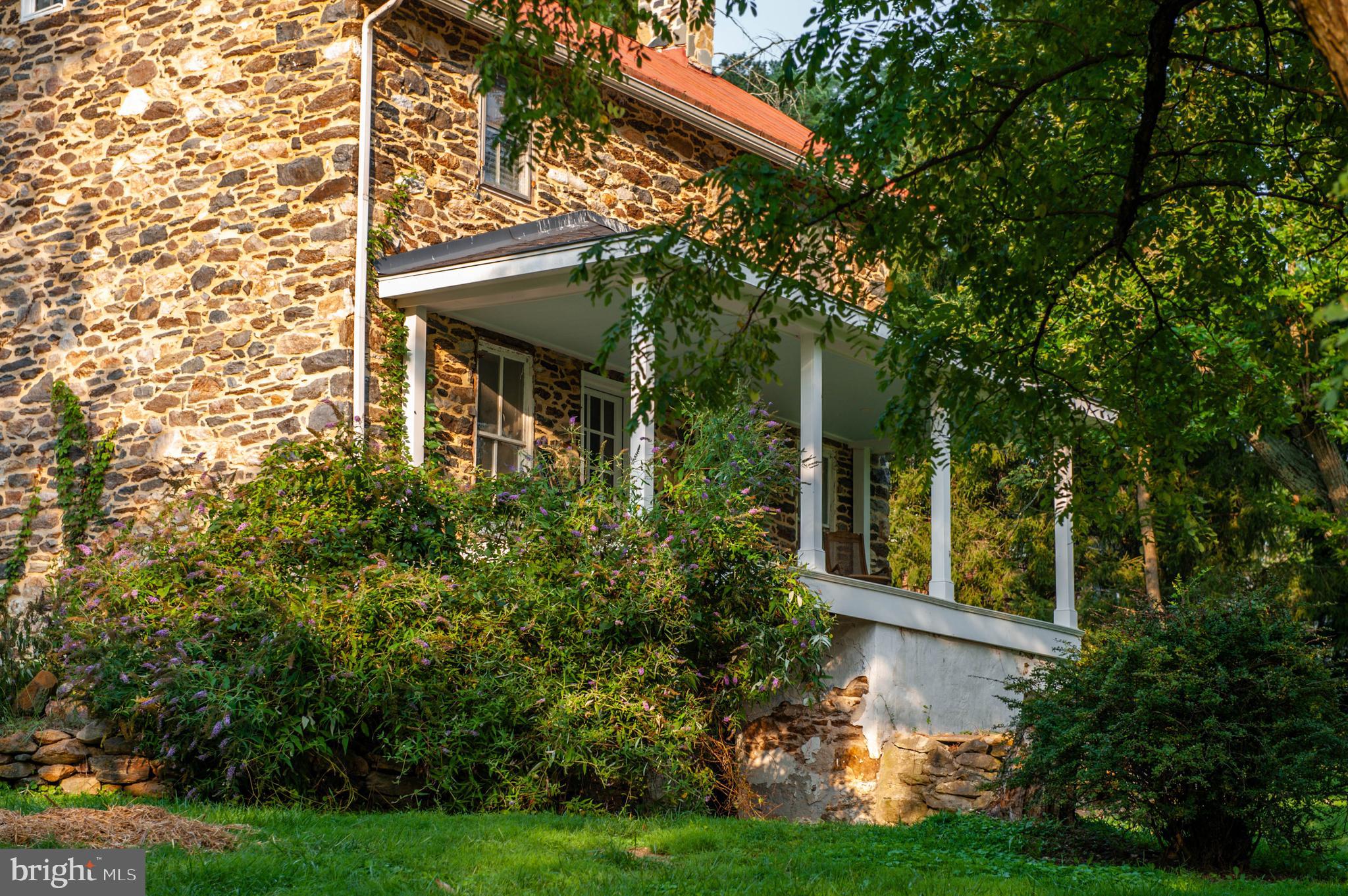 CAMBRIA - Residential