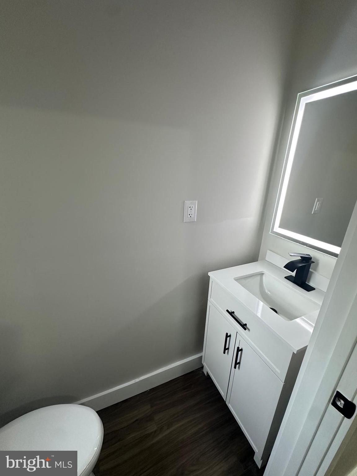 LOWER MOYAMENSING - Residential