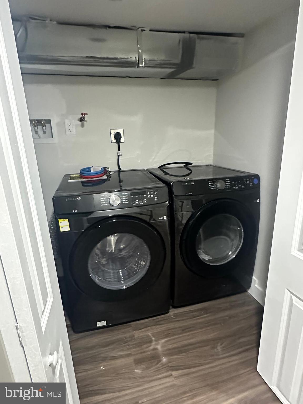 LOWER MOYAMENSING - Residential