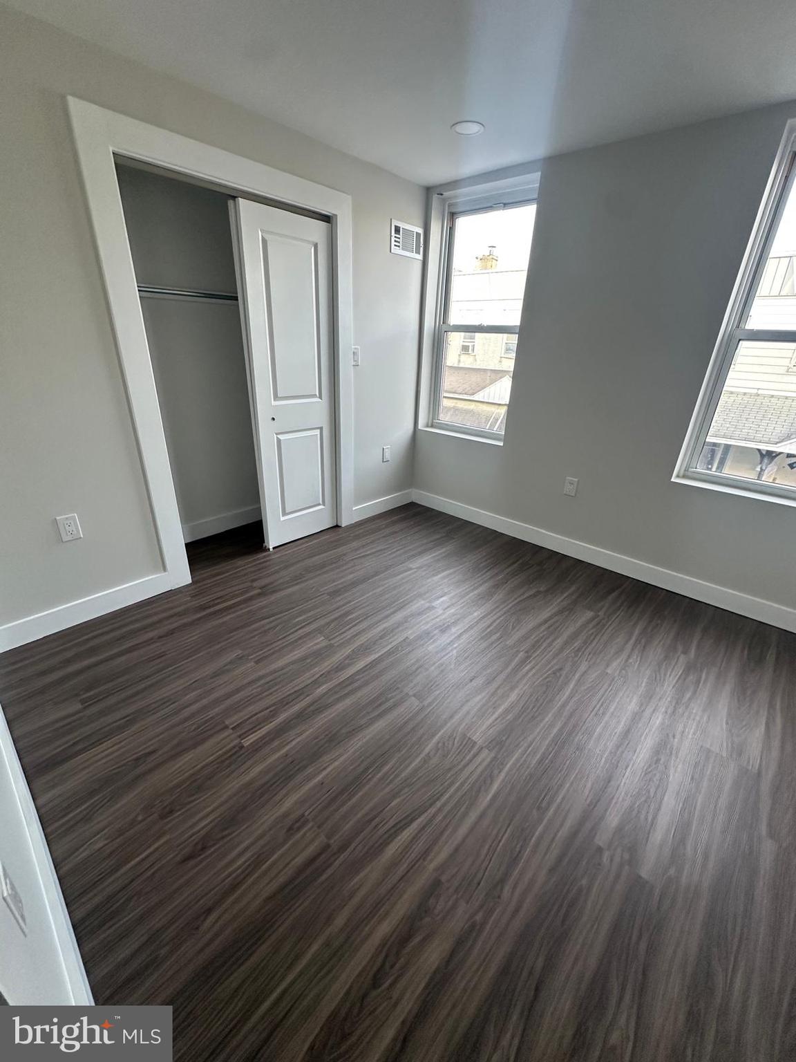 LOWER MOYAMENSING - Residential