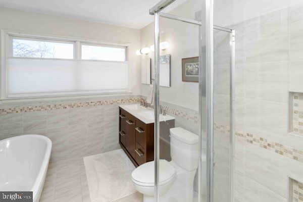 THE WOODLANDS - Residential