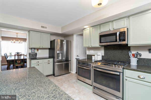 THE WOODLANDS - Residential