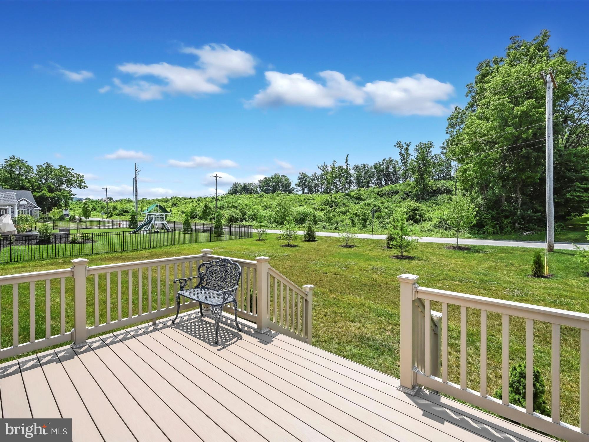 GREEN VALLEY WEST - Residential