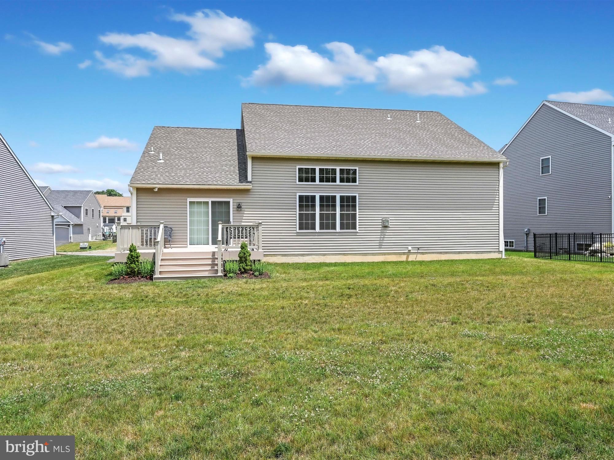 GREEN VALLEY WEST - Residential