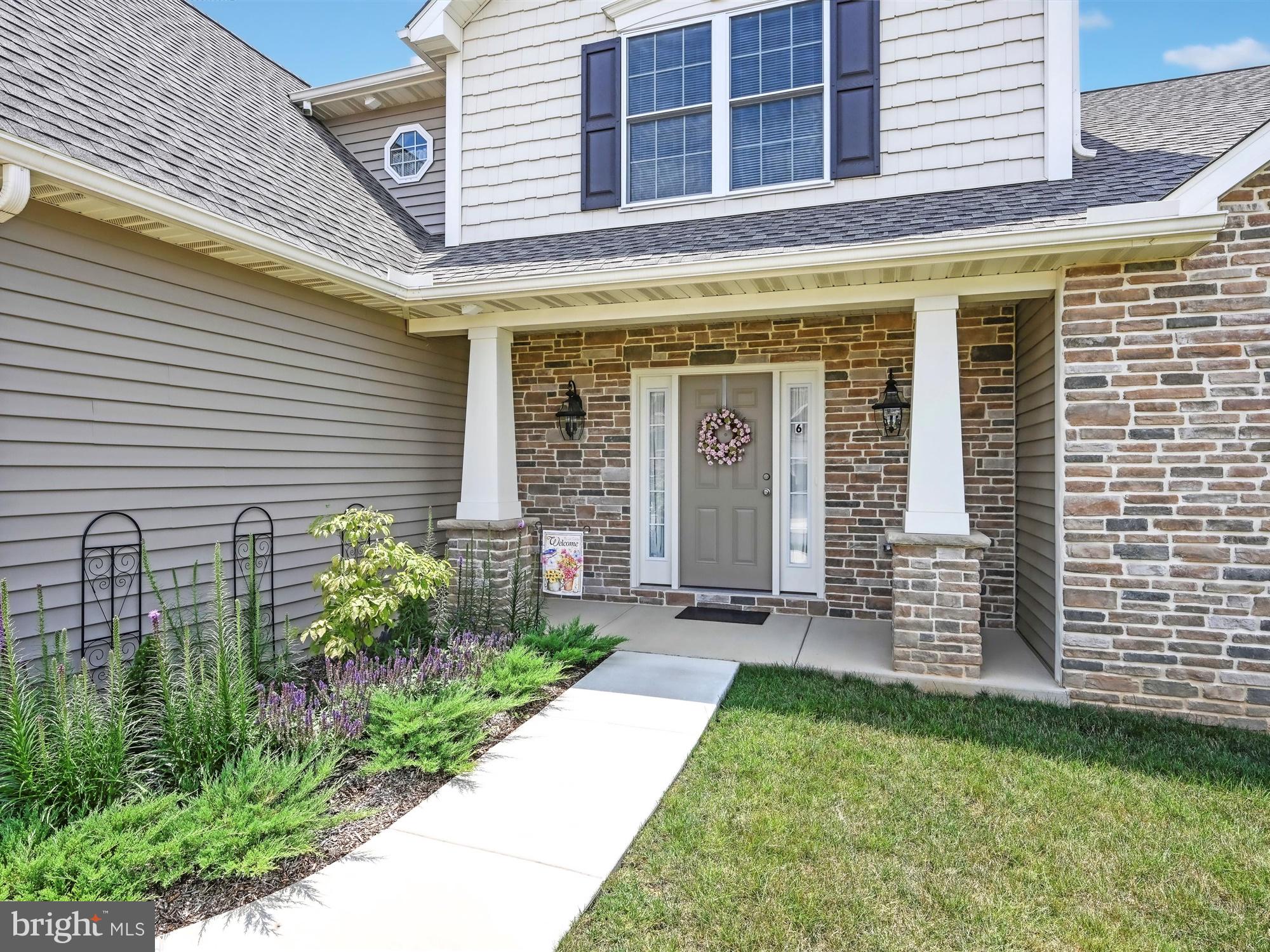 GREEN VALLEY WEST - Residential