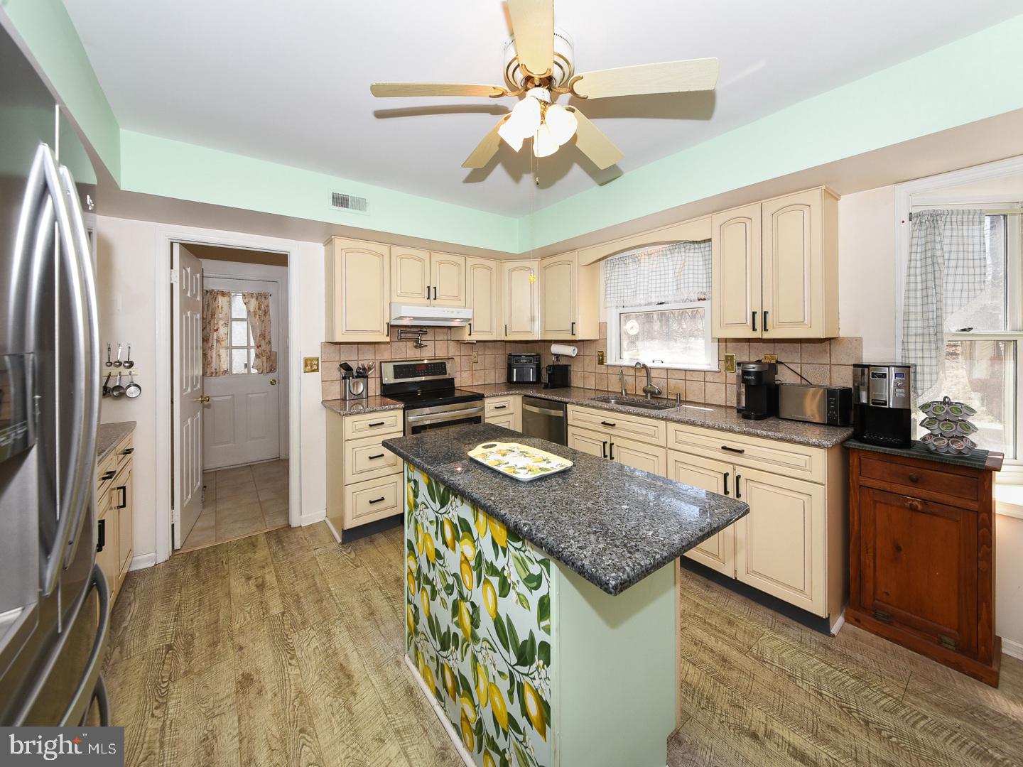 WHITEMARSH WOODS - Residential