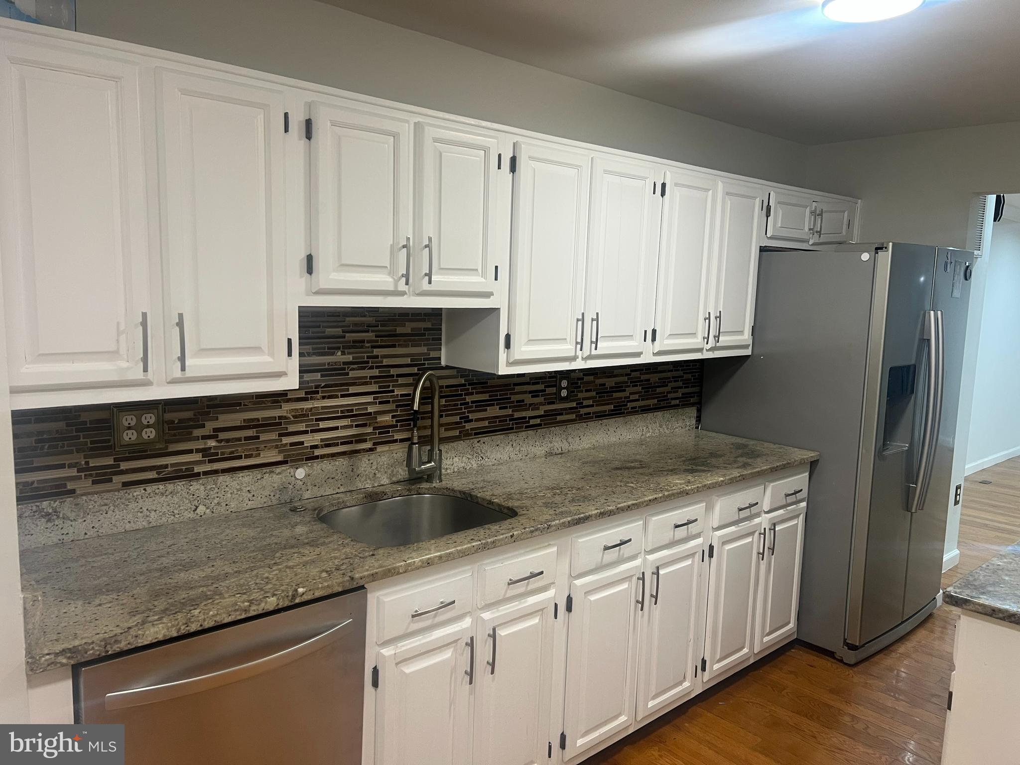 NEWGATE - Residential Lease