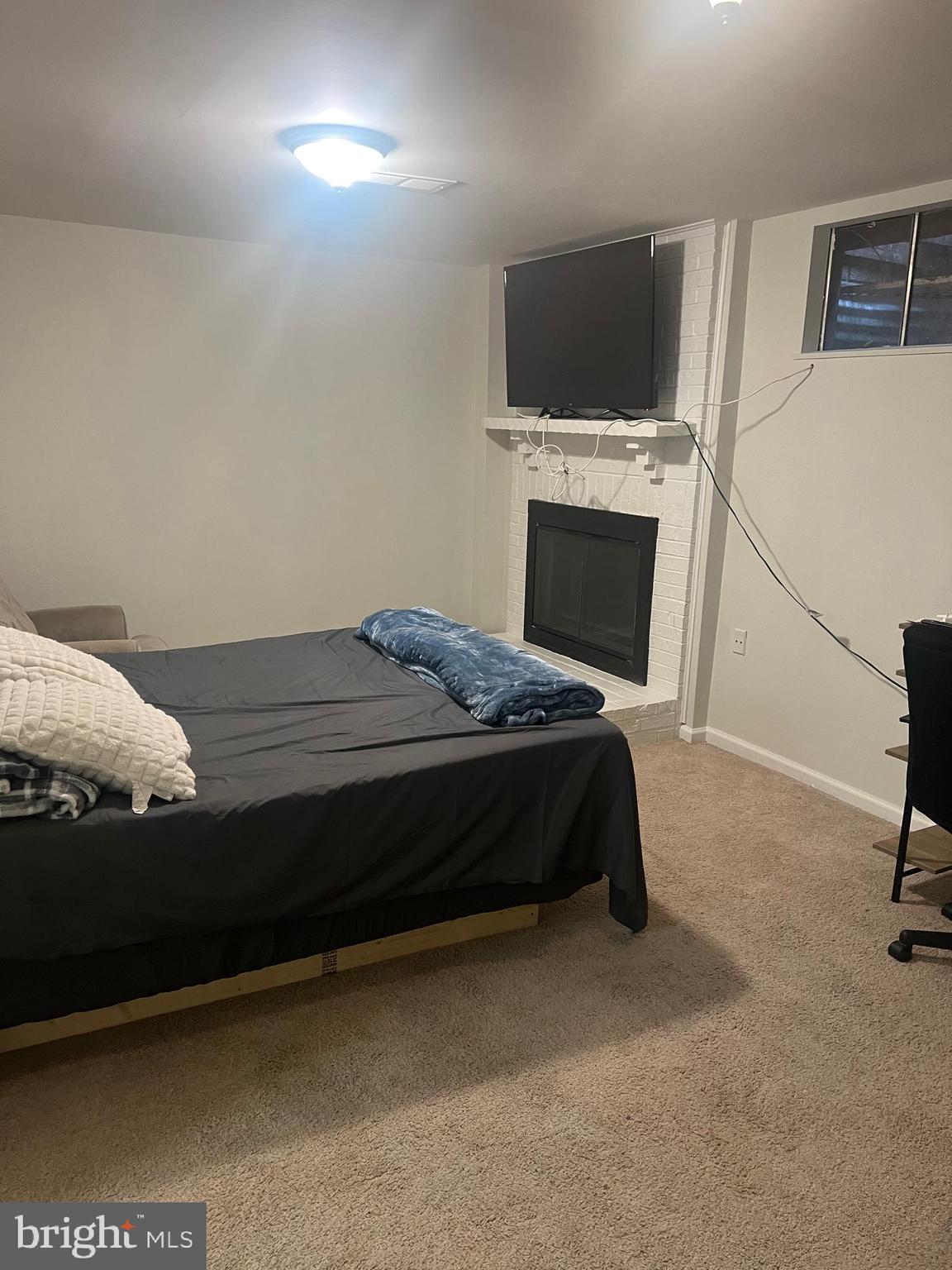 NEWGATE - Residential Lease