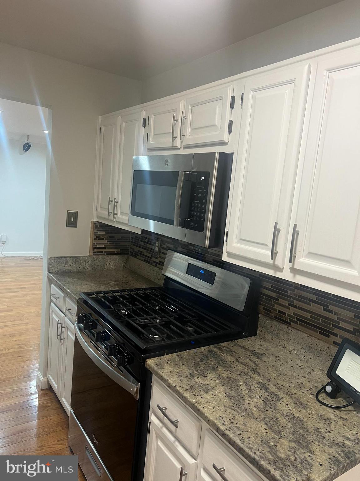 NEWGATE - Residential Lease