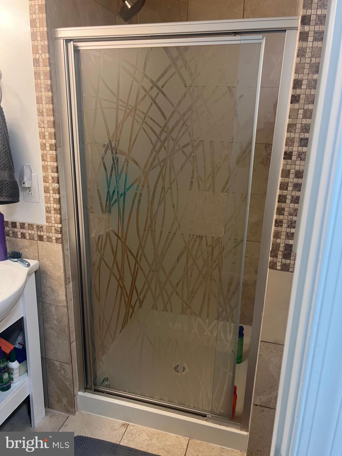 NEWGATE - Residential Lease