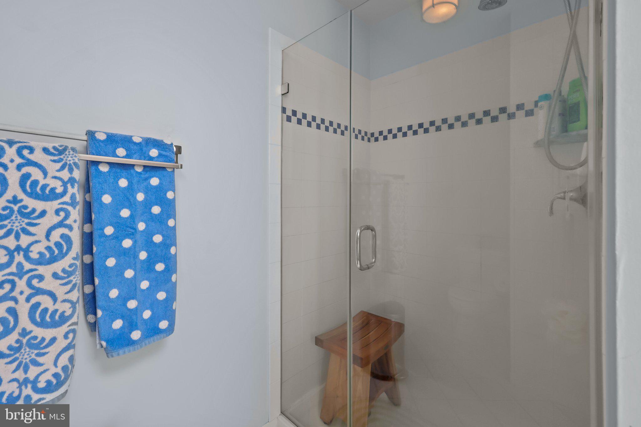 NORTHAMPTON CHASE - Residential