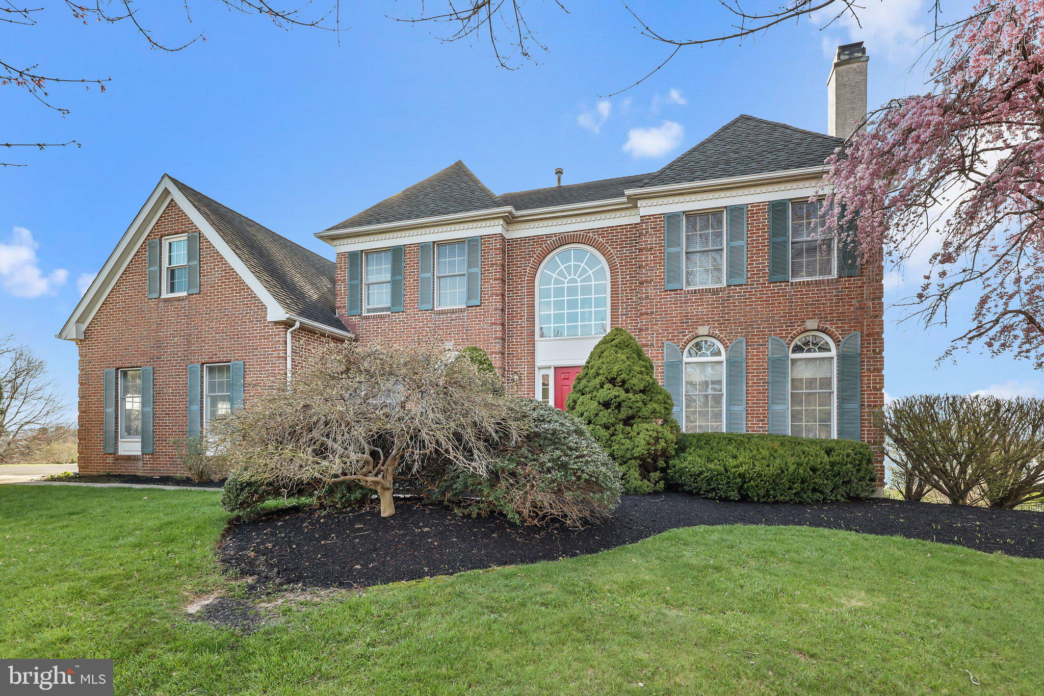 NORTHAMPTON CHASE - Residential